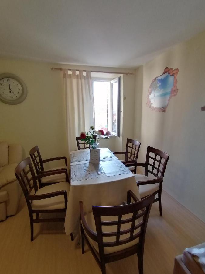 Apartament Sara Cosmo Split Zewnętrze zdjęcie