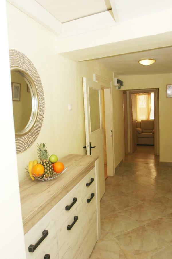 Apartament Sara Cosmo Split Zewnętrze zdjęcie